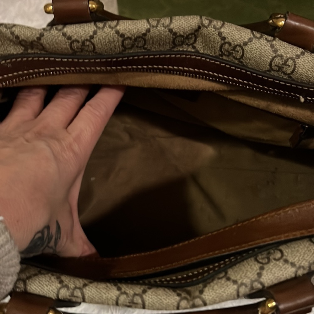 Gucci - Picture 3 of 5